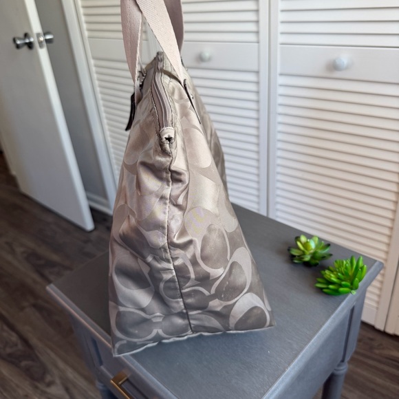 Y2K Coach signature nylon getaway tote project bag taupe - Picture 5 of 10